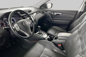Nissan Qashqai esikatselu 9