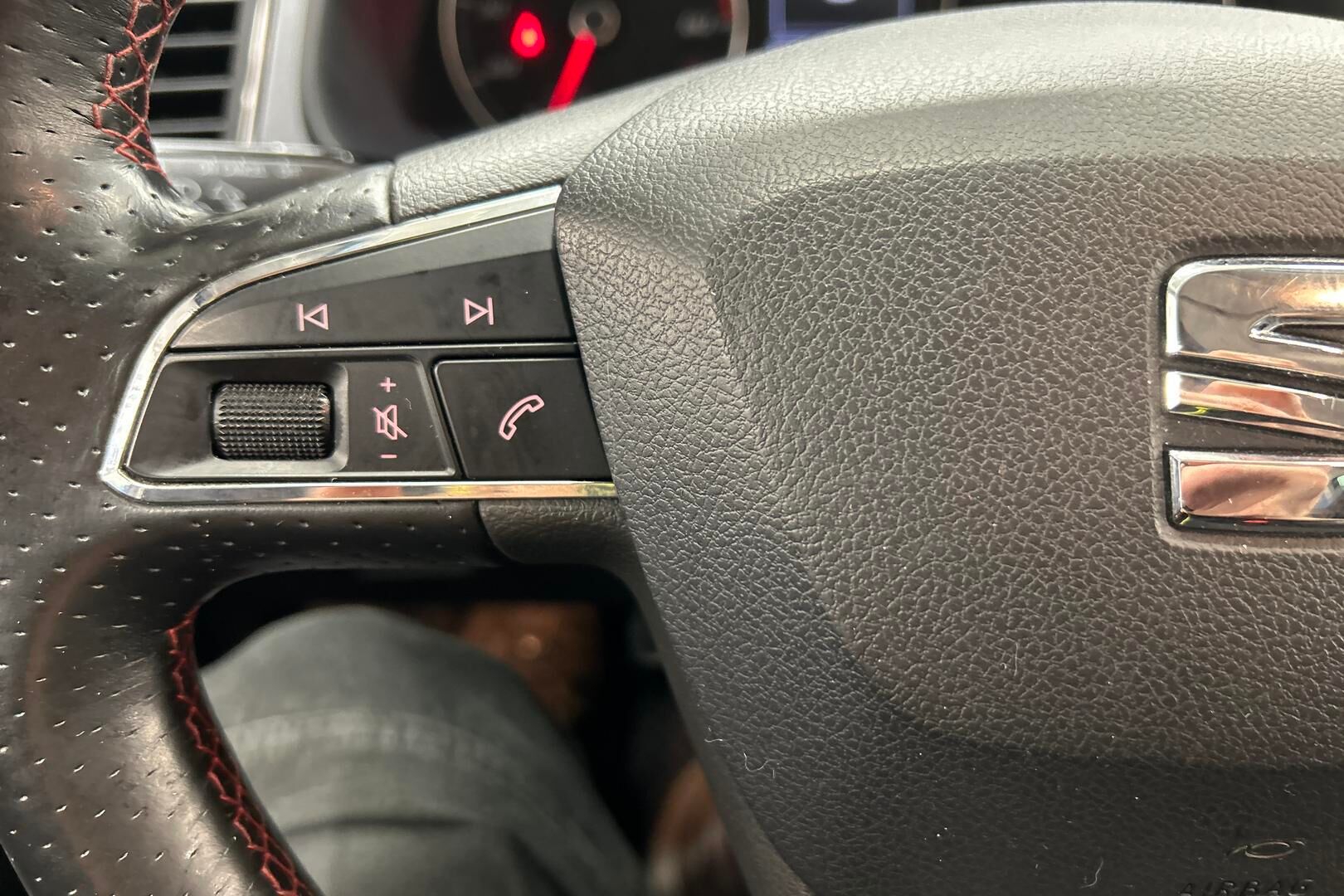 Seat Leon ST iso kuva 20