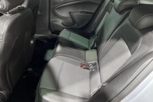 Opel Astra esikatselu 10