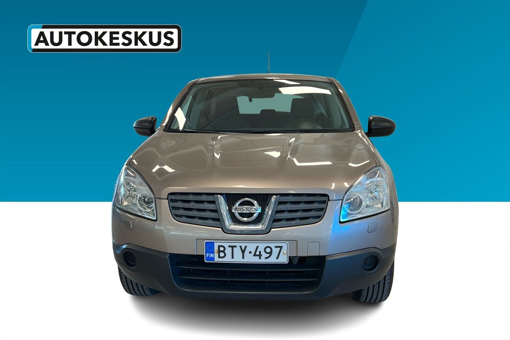 Nissan Qashqai iso kuva 9