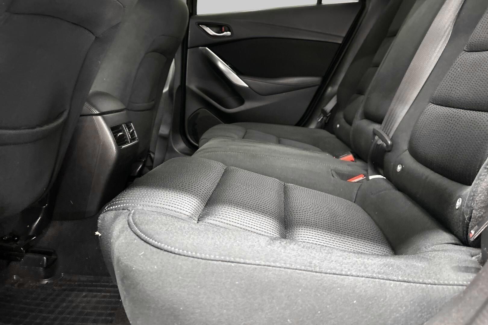 Mazda Mazda6 iso kuva 11