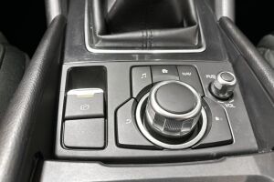 Mazda Mazda6 esikatselu 10