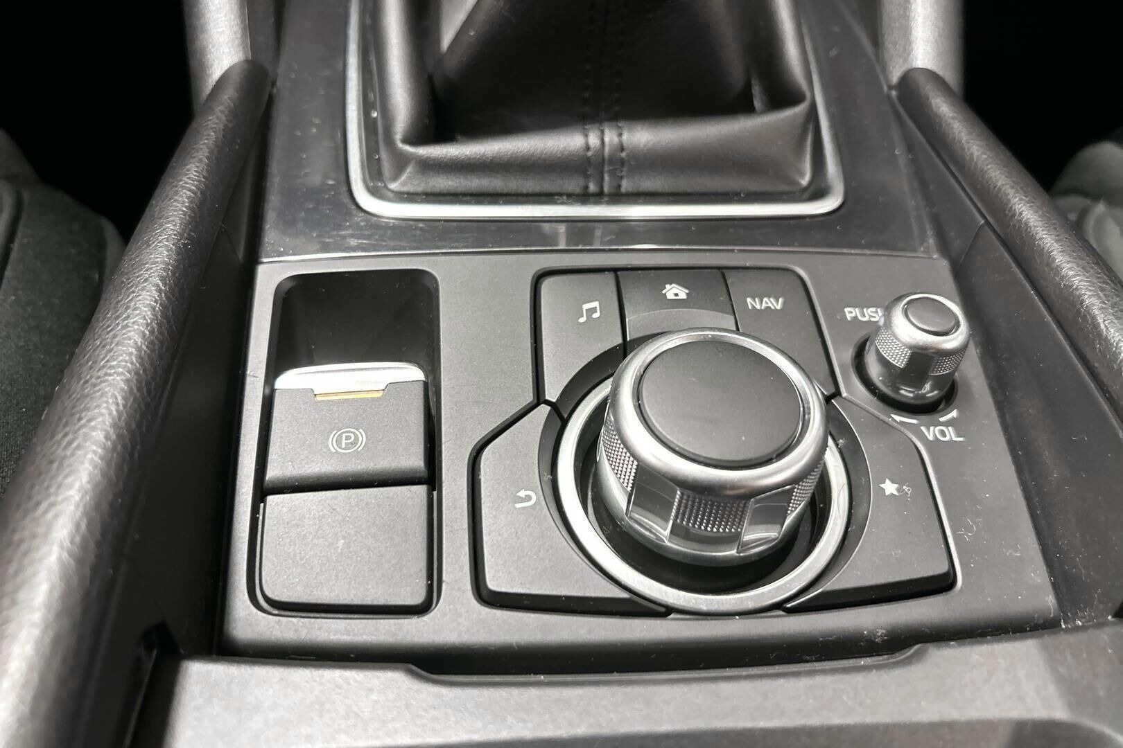 Mazda Mazda6 iso kuva 21