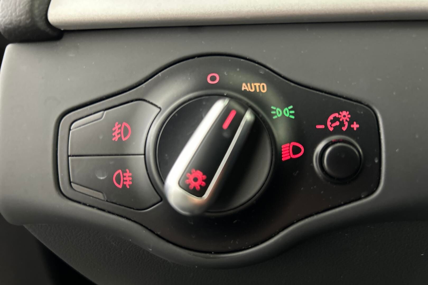 Audi A5 iso kuva 23