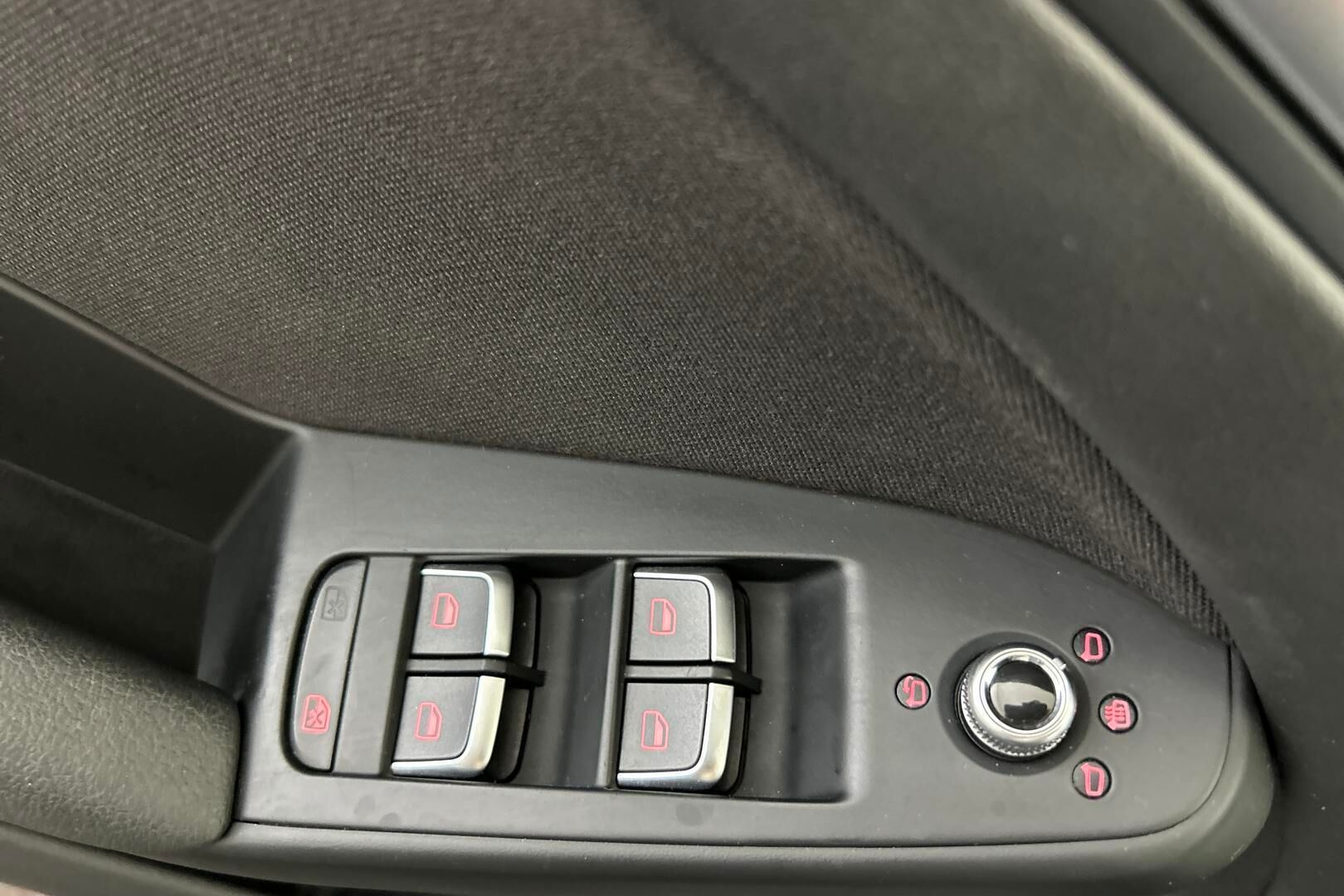 Audi A5 iso kuva 25