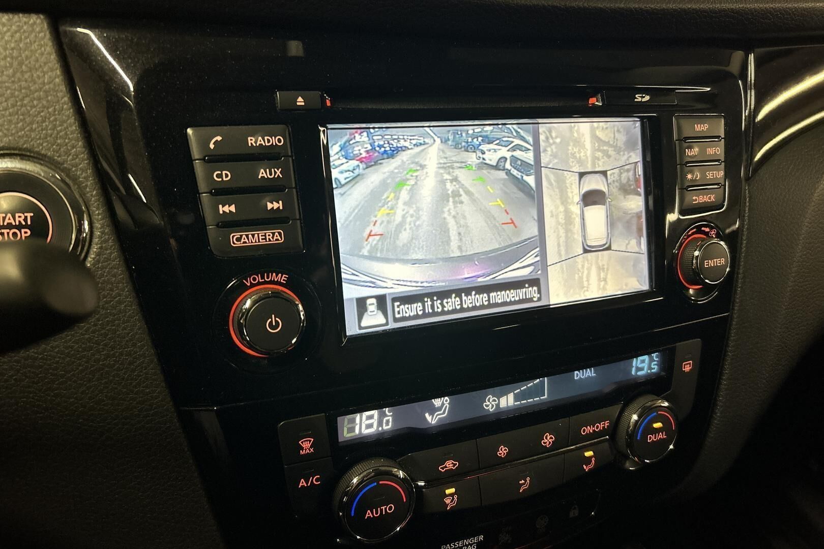 Nissan Qashqai iso kuva 19