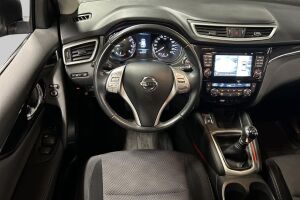 Nissan Qashqai esikatselu 32
