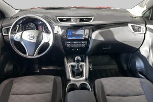 Nissan Qashqai esikatselu 11