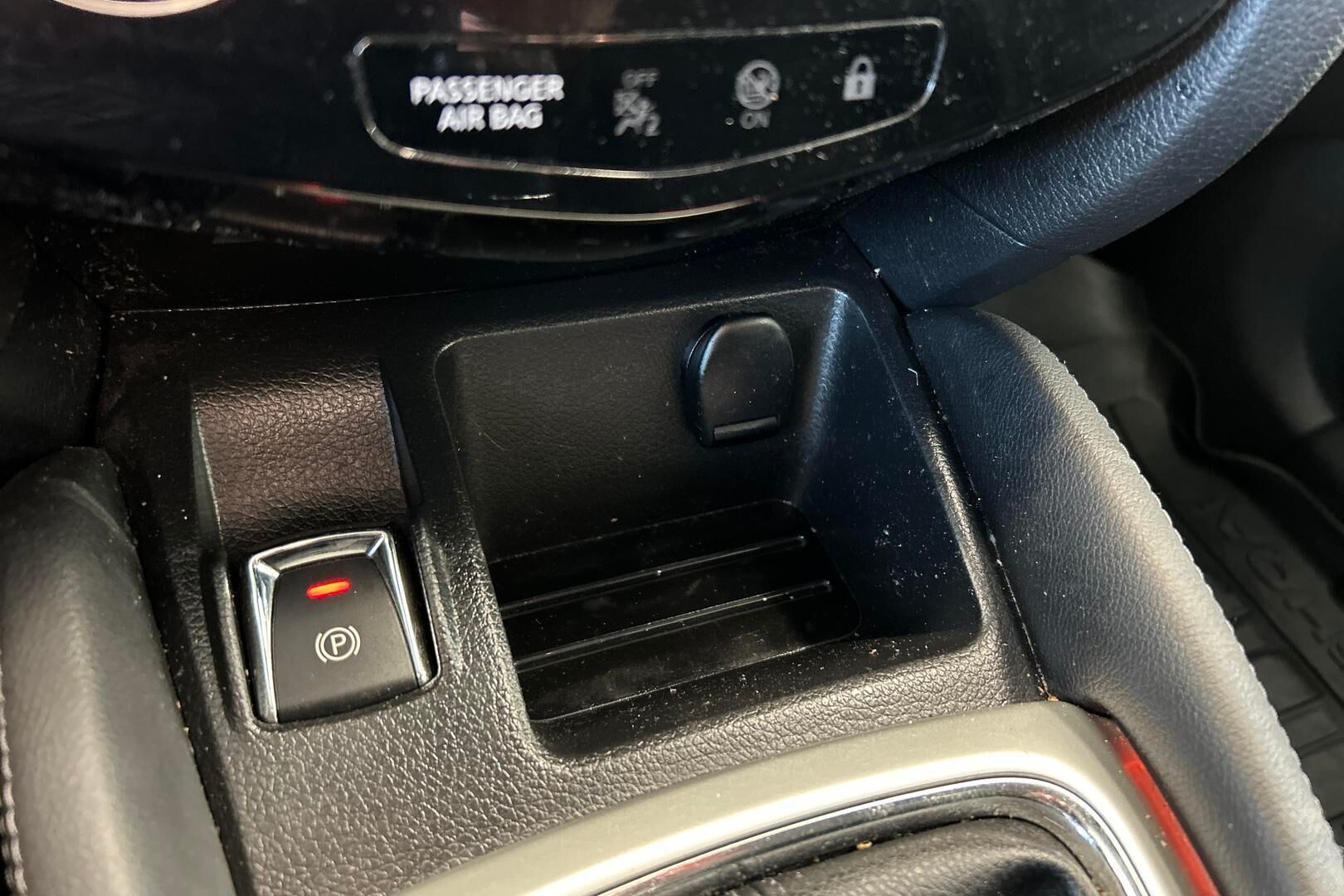 Nissan Qashqai iso kuva 18