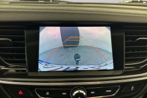 Opel Insignia esikatselu 18