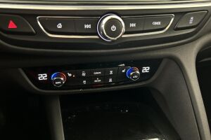 Opel Insignia esikatselu 27