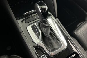 Opel Insignia esikatselu 20