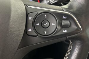 Opel Insignia esikatselu 22