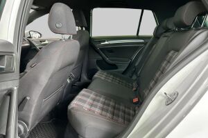 Volkswagen Golf esikatselu 10