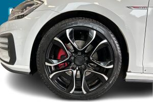 Volkswagen Golf esikatselu 13