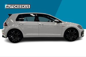 Volkswagen Golf esikatselu 19