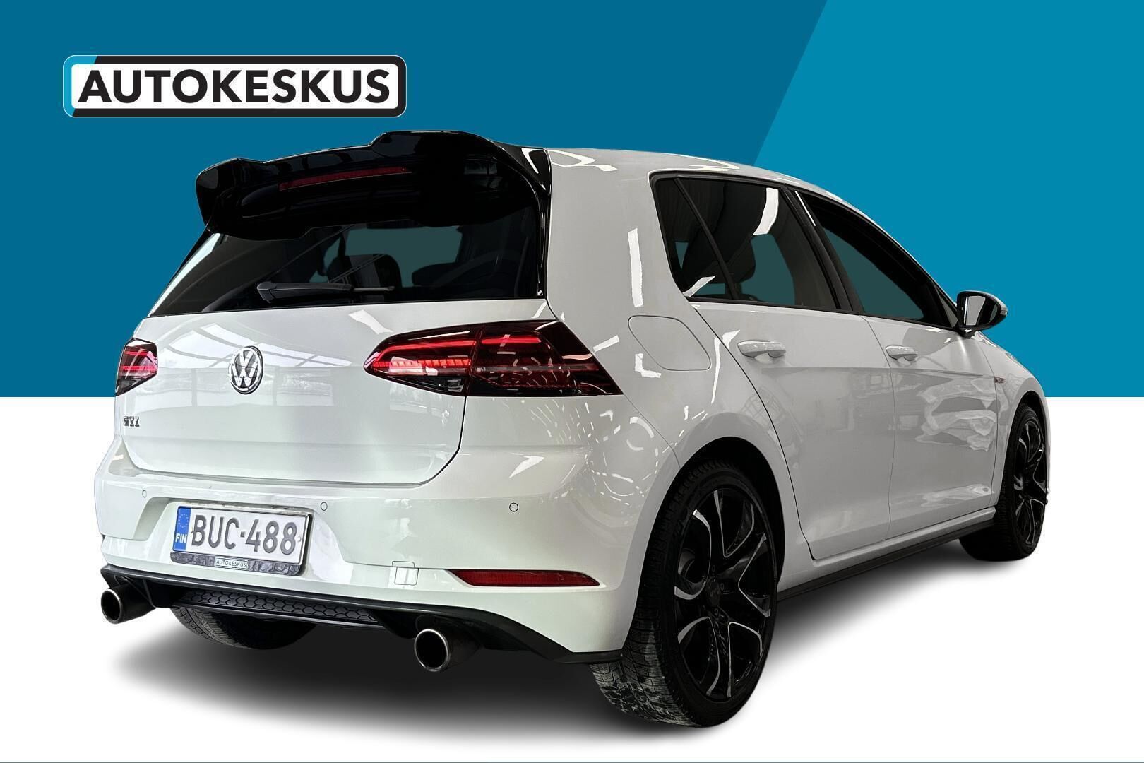 Volkswagen Golf iso kuva 4