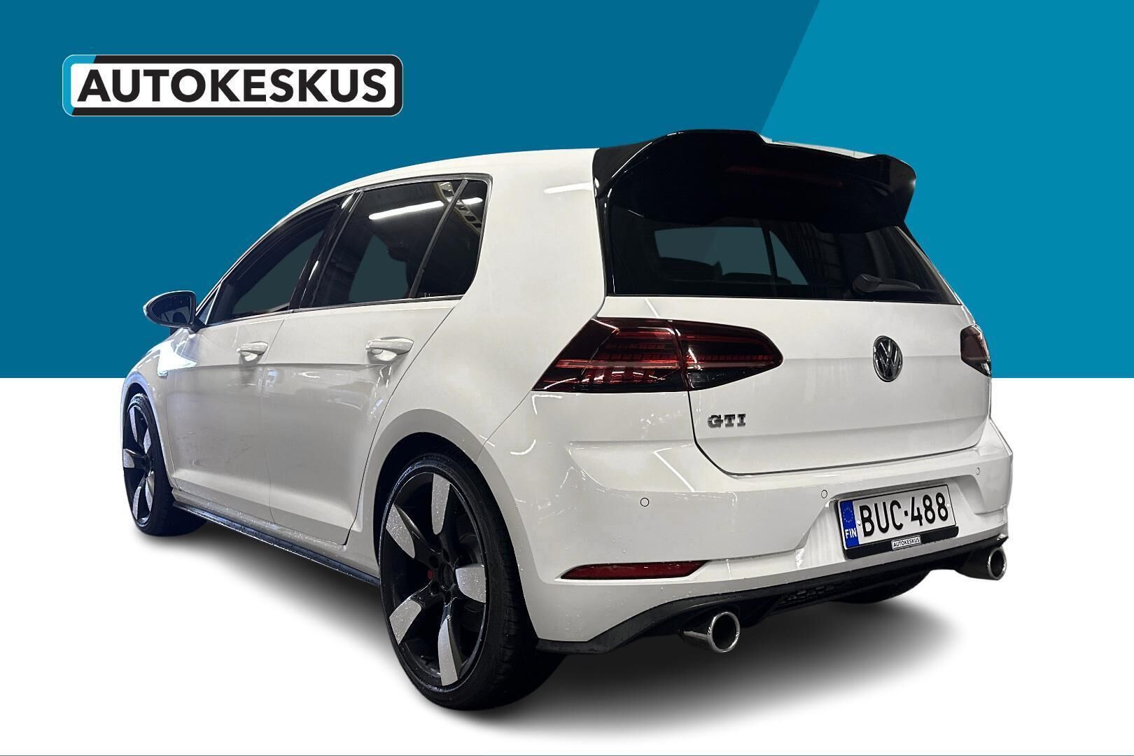 Volkswagen Golf iso kuva 7