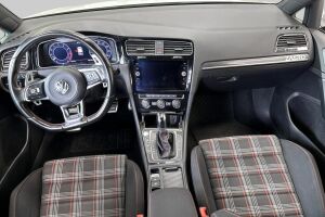 Volkswagen Golf esikatselu 10