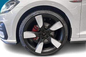 Volkswagen Golf esikatselu 13