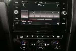 Volkswagen Golf esikatselu 15