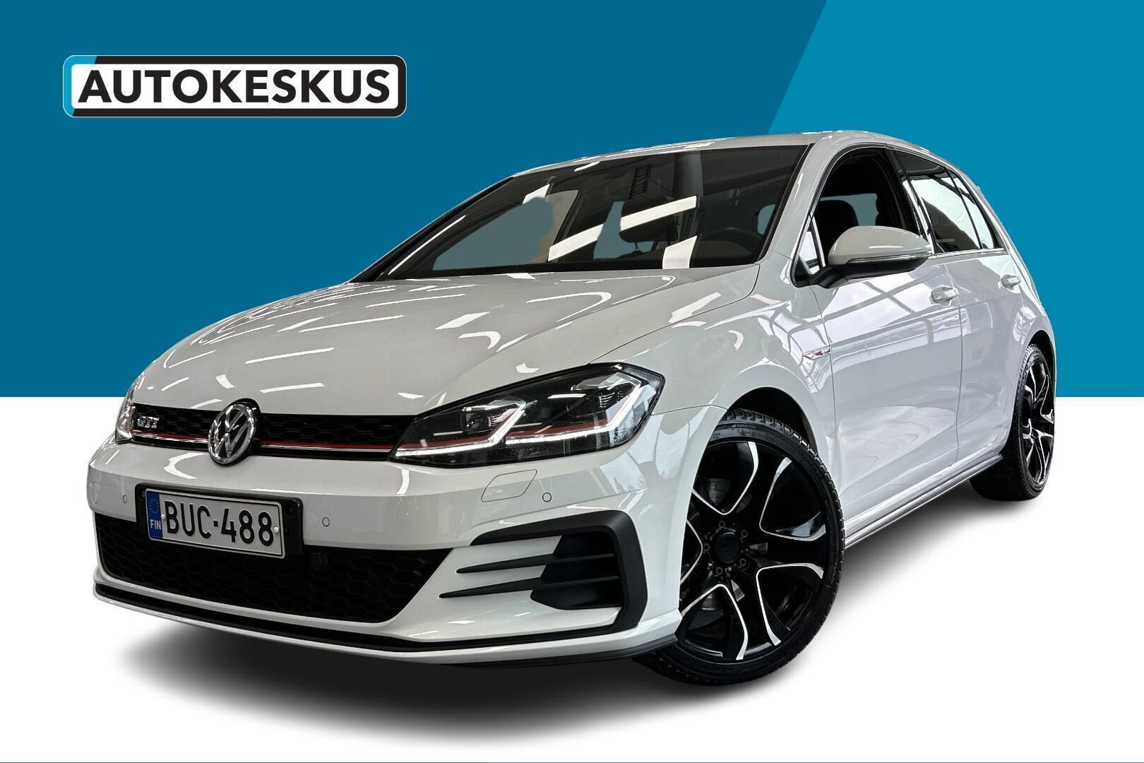 Volkswagen Golf iso kuva 0