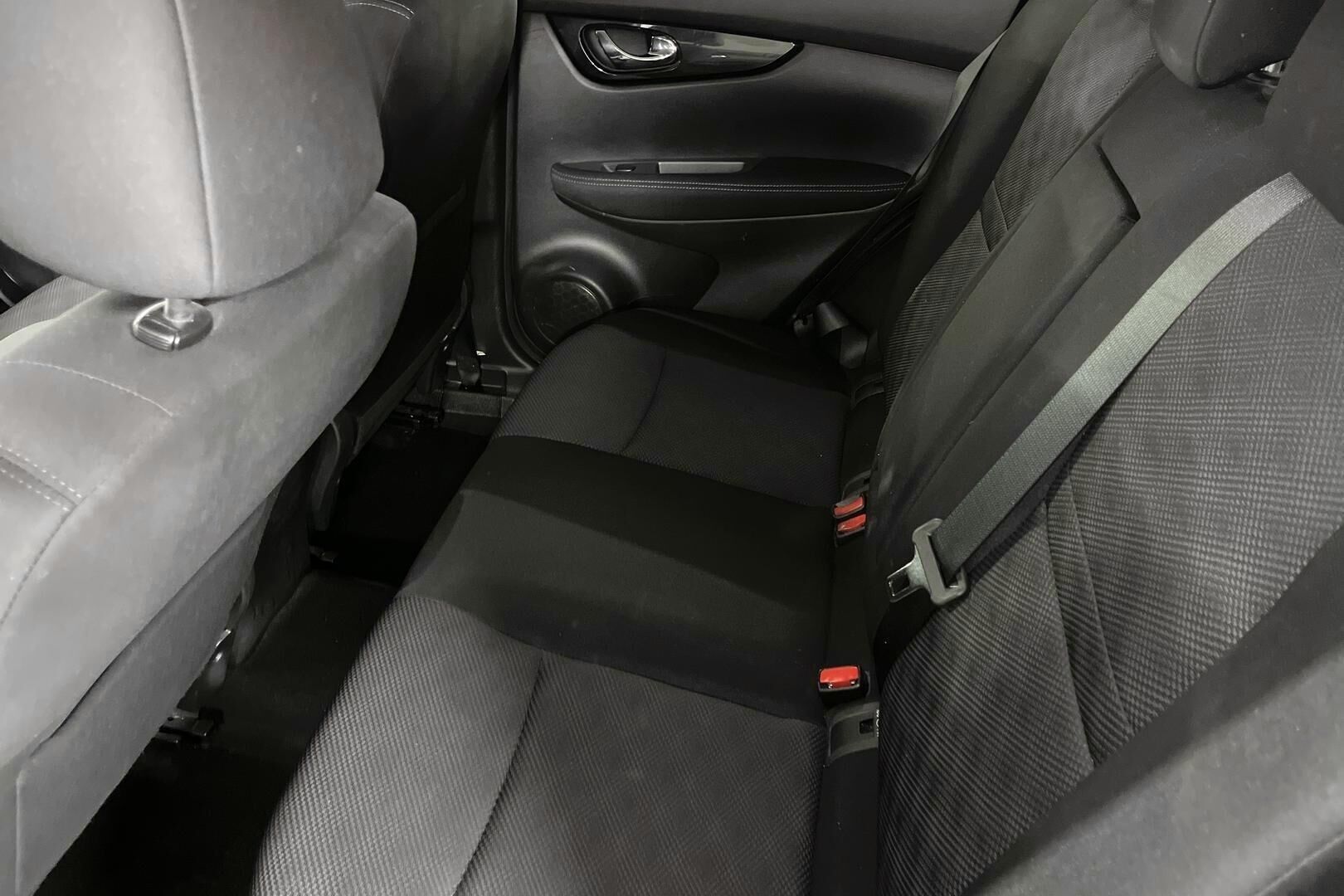 Nissan Qashqai iso kuva 10