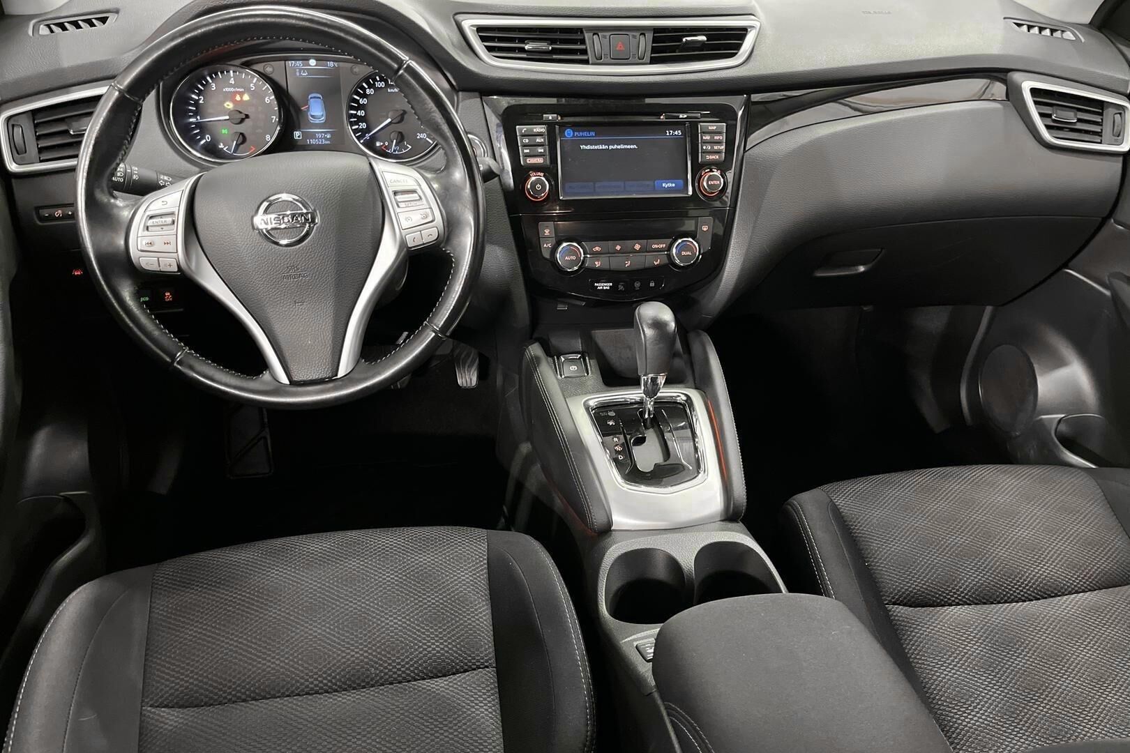 Nissan Qashqai iso kuva 11