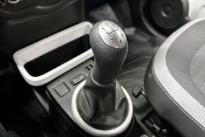 Renault Twingo esikatselu 16