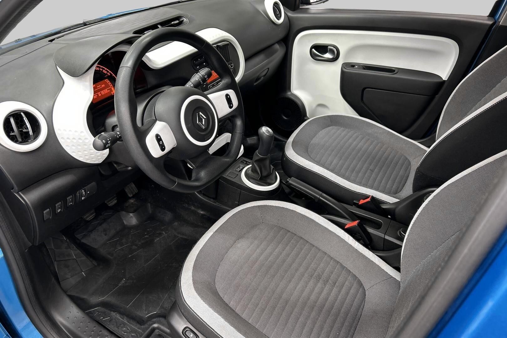 Renault Twingo iso kuva 9