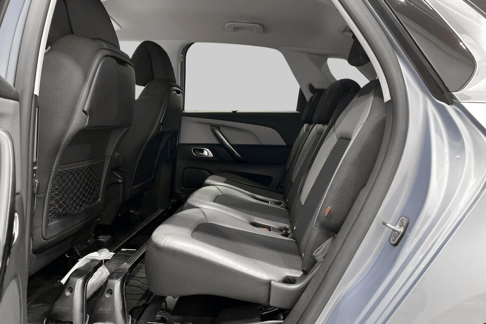 Citroen C4 Picasso iso kuva 10