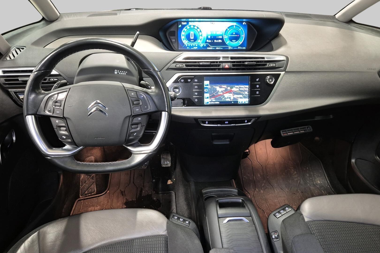 Citroen C4 Picasso iso kuva 2