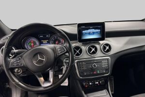 Mercedes-Benz CLA esikatselu 24