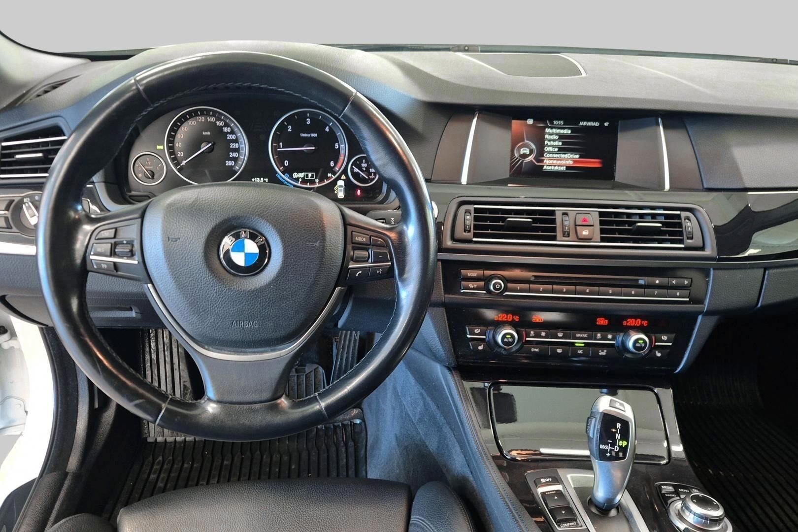 BMW 5-sarja iso kuva 11