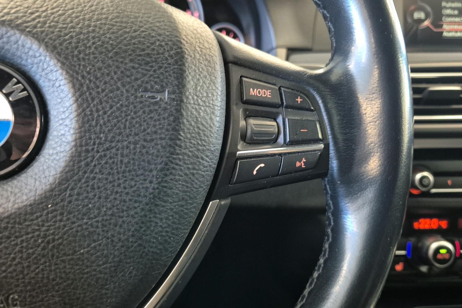 BMW 5-sarja iso kuva 18
