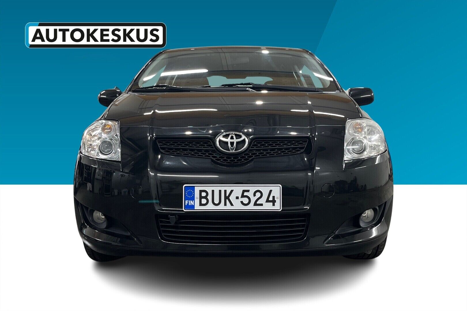 Toyota Auris iso kuva 3