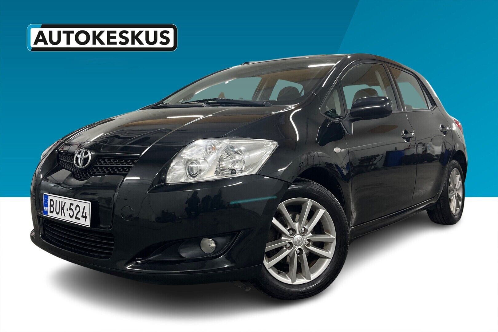 Toyota Auris iso kuva 0