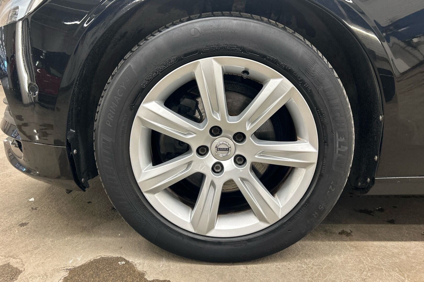 Volvo V90 iso kuva 22
