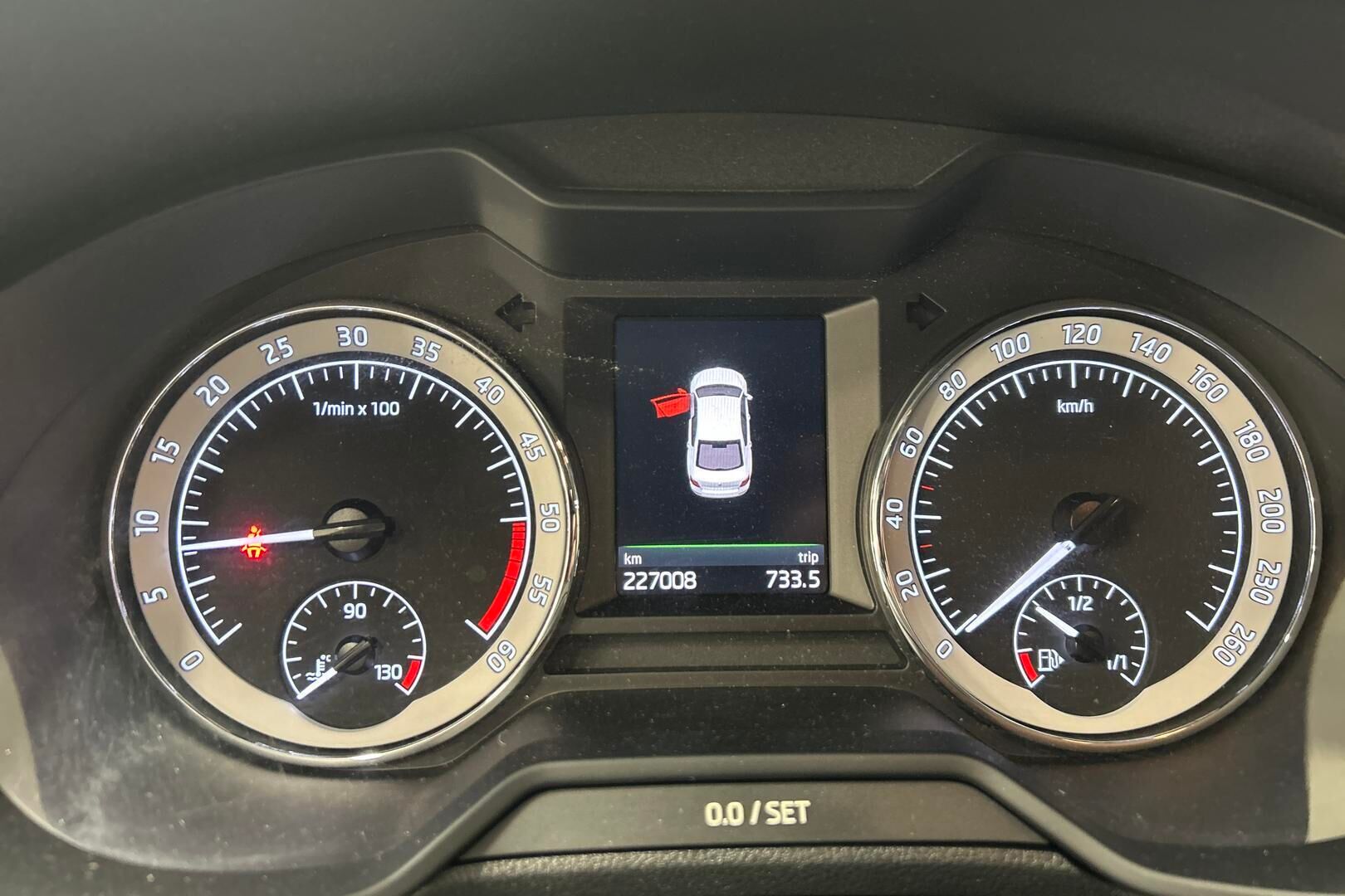 Skoda Octavia iso kuva 18