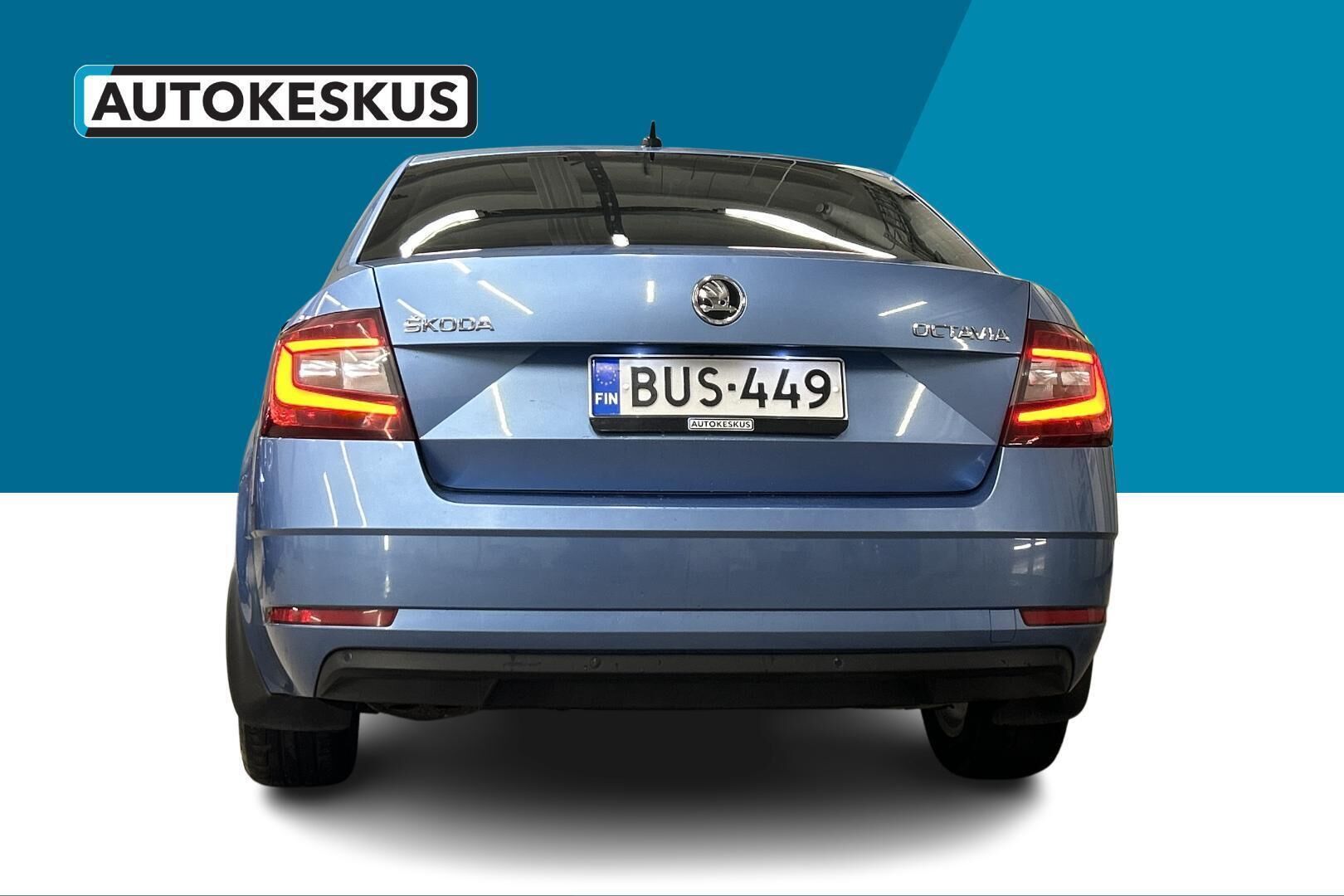 Skoda Octavia iso kuva 6