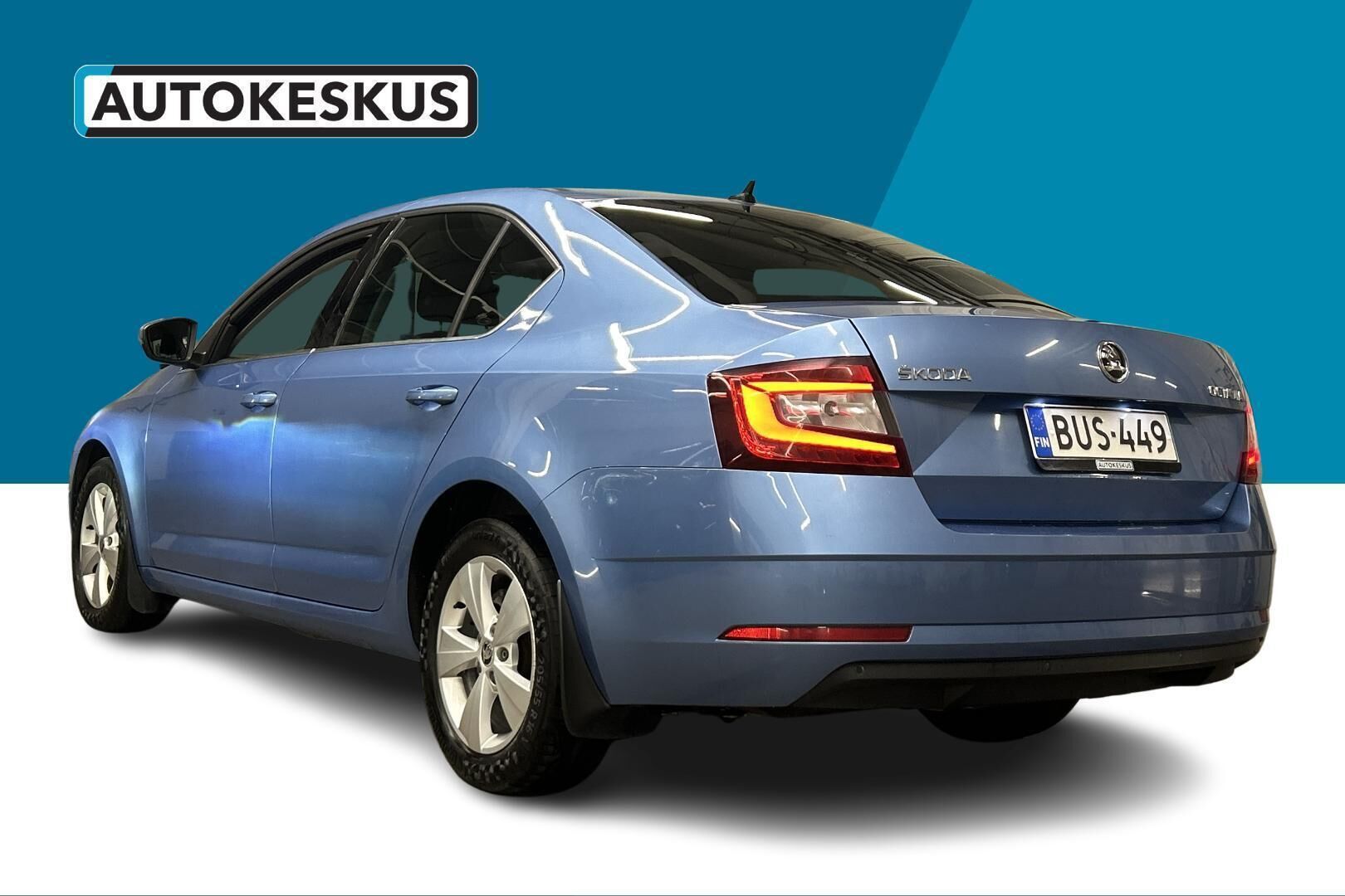 Skoda Octavia iso kuva 7