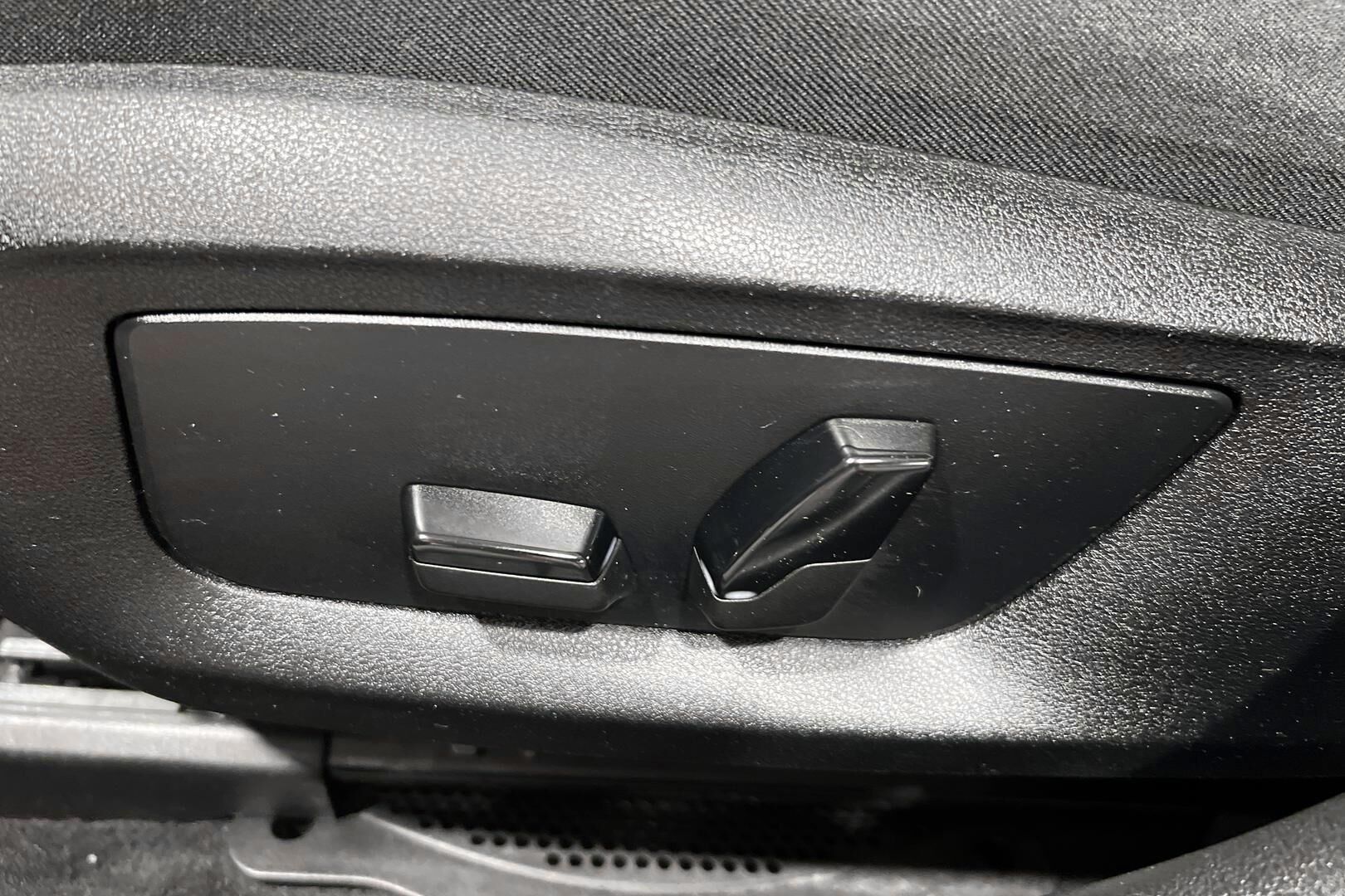 BMW 5-SARJA iso kuva 16