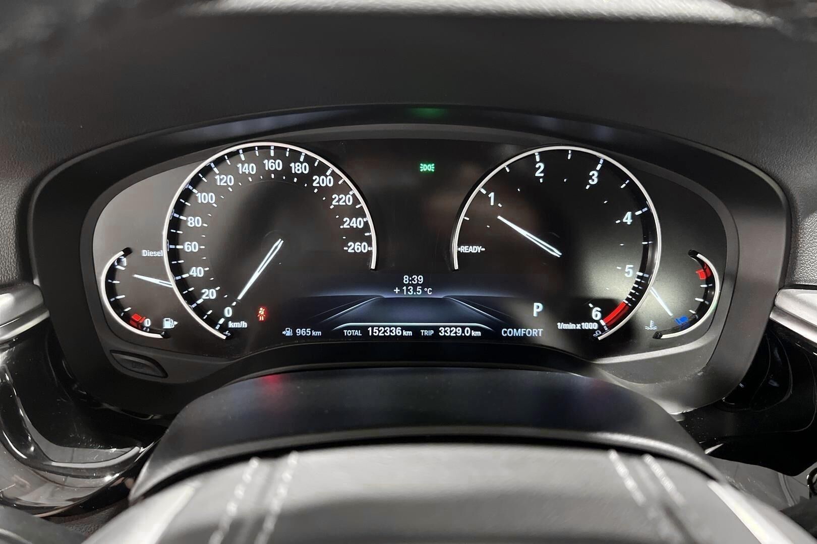BMW 5-SARJA iso kuva 17