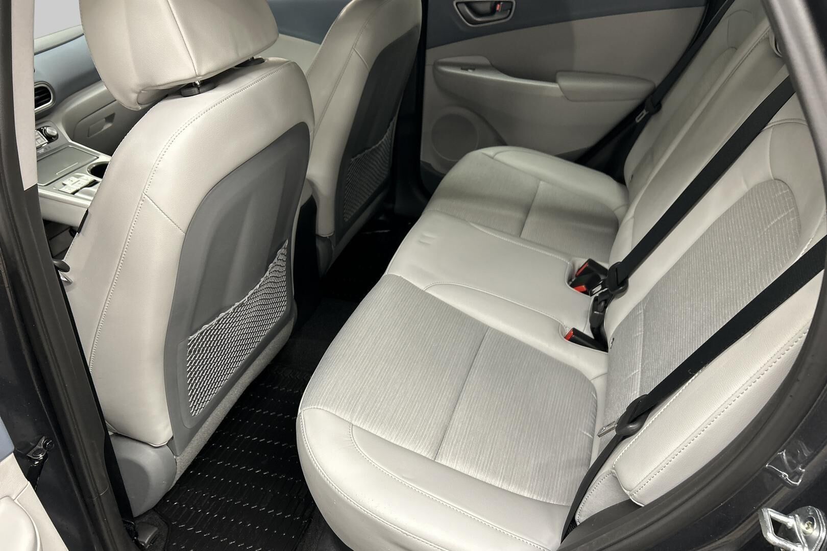 Hyundai KONA iso kuva 10