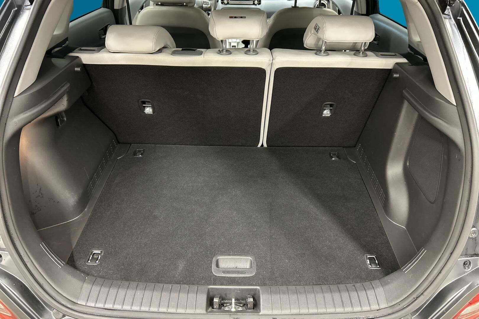 Hyundai KONA iso kuva 12