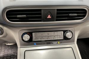 Hyundai KONA esikatselu 15