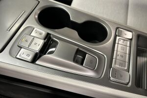 Hyundai KONA esikatselu 16