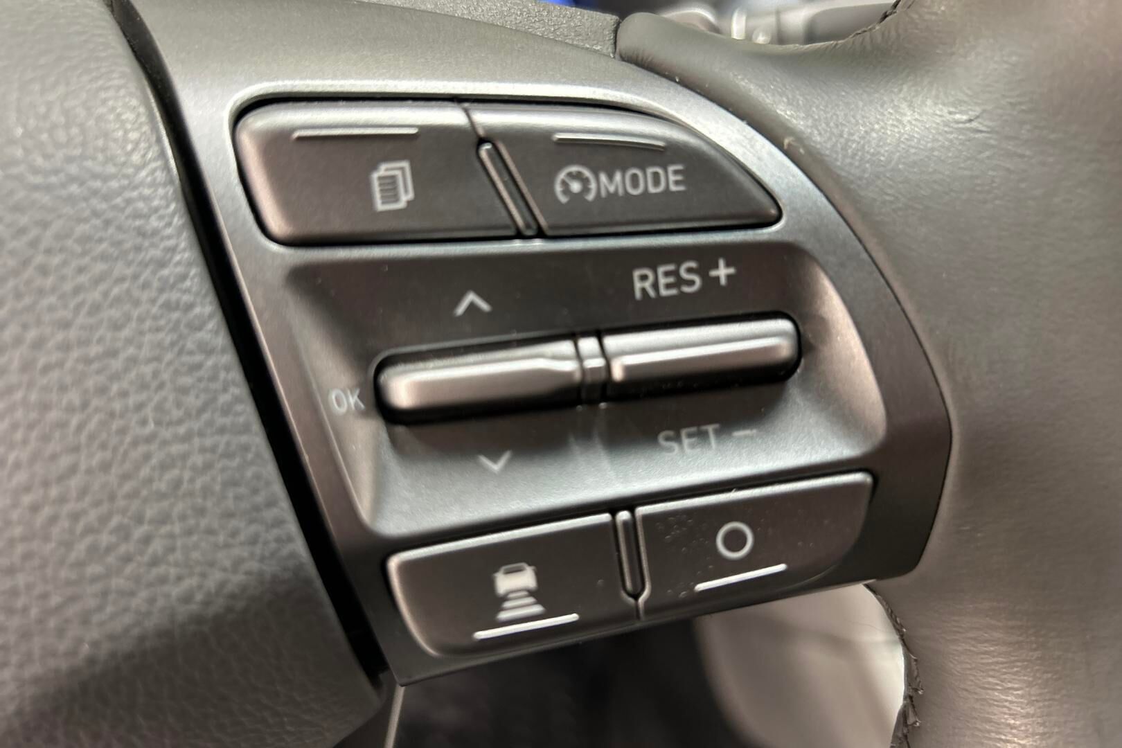 Hyundai KONA iso kuva 17