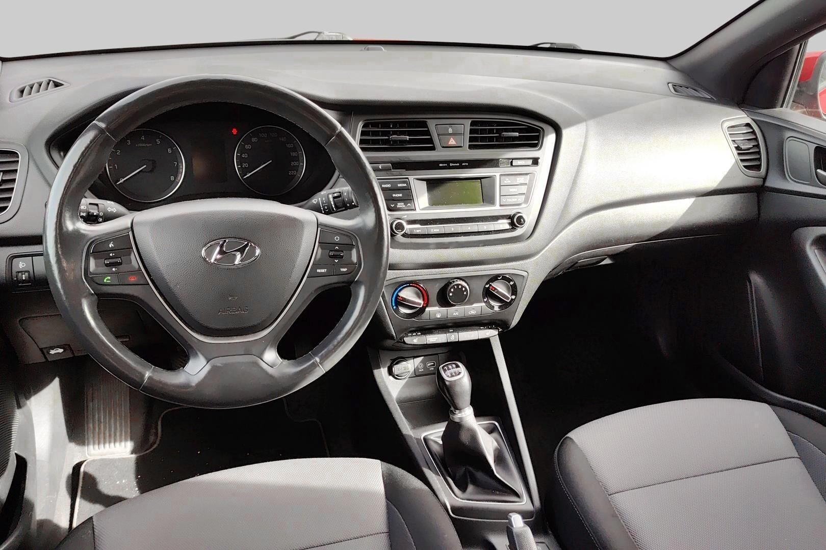 Hyundai i20 5d iso kuva 2