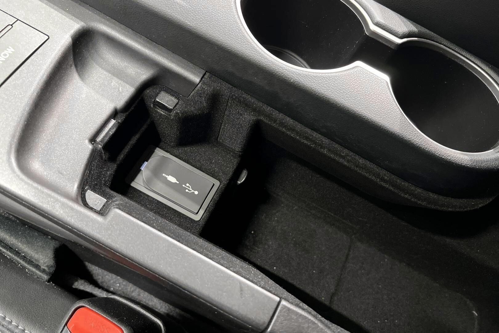 Lexus IS iso kuva 37